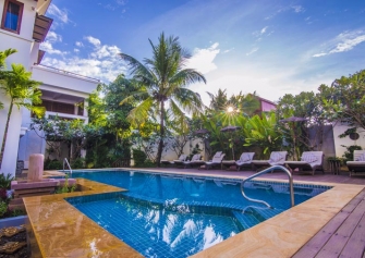 Kids Pool View