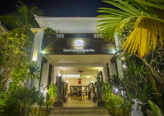 Lobby Entrance